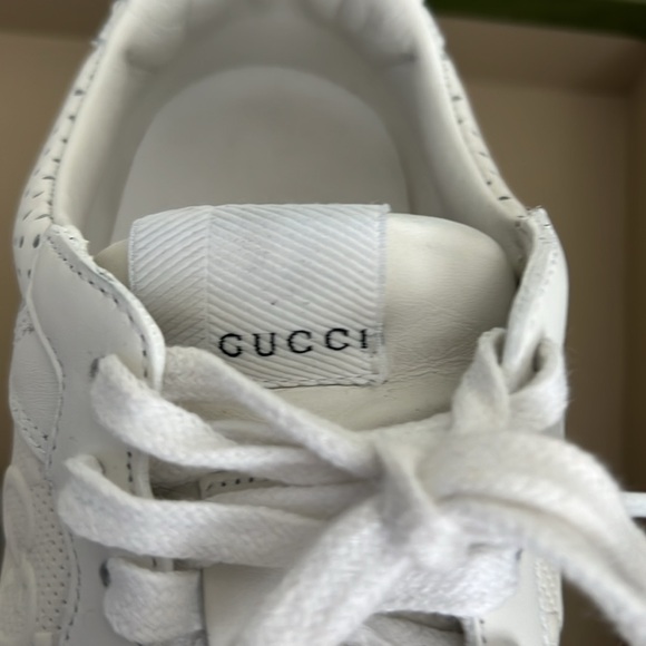 WOMEN'S GG EMBOSSED SNEAKER - Picture 5 of 7